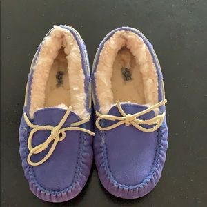 Ugg Dakota Moccasins